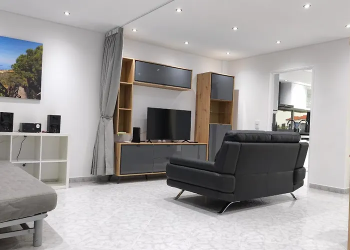 Linda Vista אלבופיירה